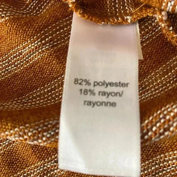 🆕Maurices Stripe Ruffle Off-Shoulder Top XS🆕 - Picture 7 of 8